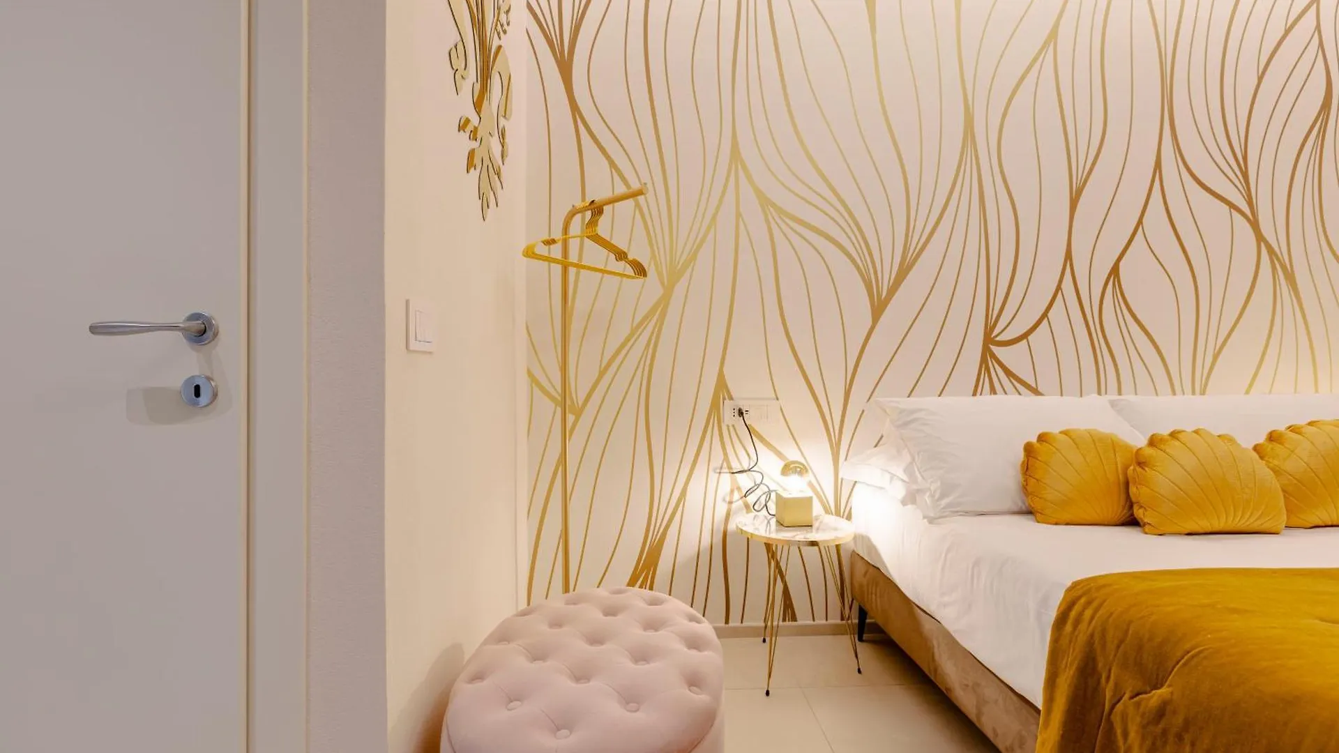Florence Seasons B&B 0*,